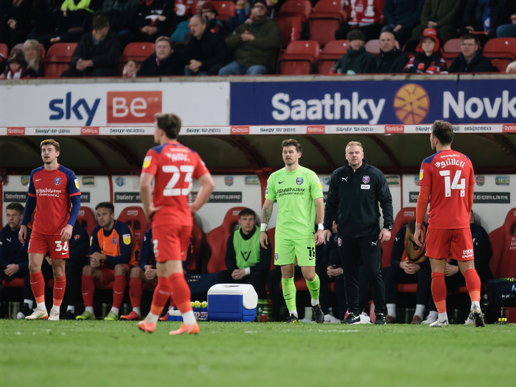 特别是在执 特别是在执